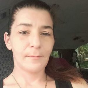 Meet your Posher, Chrisanne